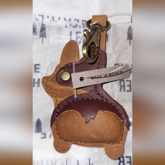 Portland Leather Goods, Corgi Dog "Chester" Keychain - Picture 3 of 3